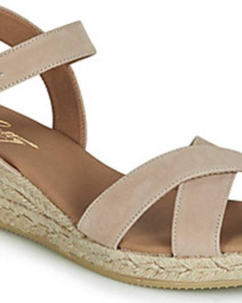 Béžové sandály Betty London