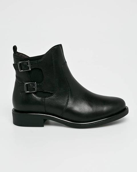 Černé boty s.oliver