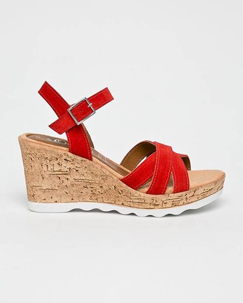 Červené boty s.oliver