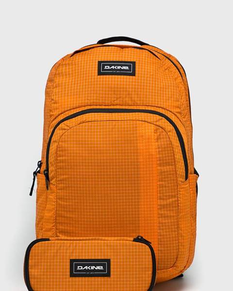 Oranžový batoh Dakine
