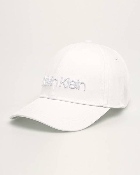 Bílá čepice Calvin Klein