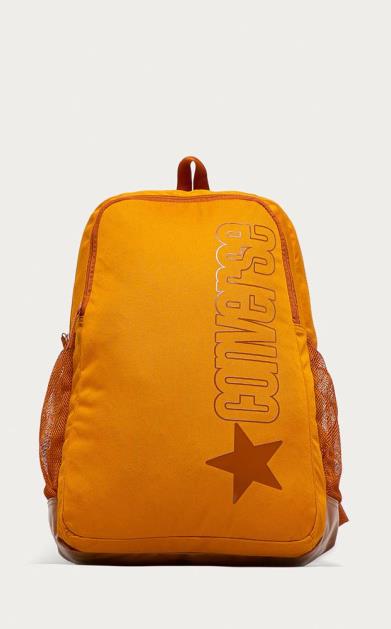 Oranžový batoh converse